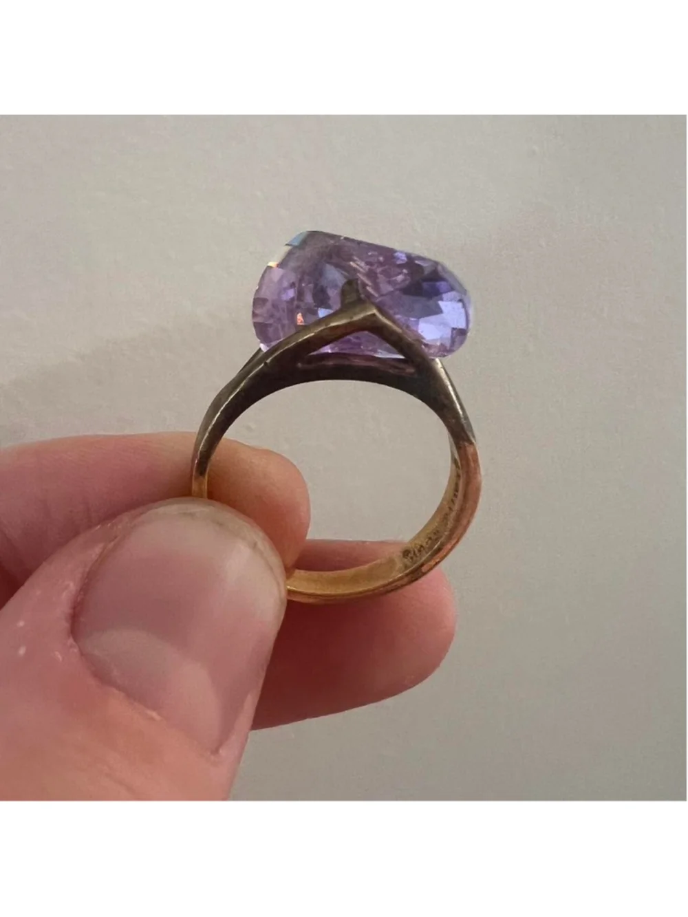 Purple amethyst ring with 925 sterling silver band